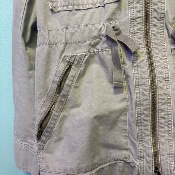 J. Crew Women’s Gray Utility Jacket Size Small Lightweight Zip Cinch Waist - Picture 2 of 8